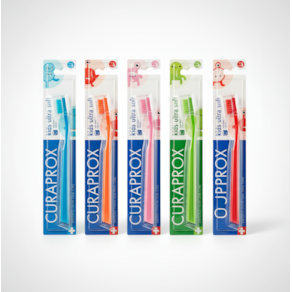 Curaprox Kids Escova Ultra Soft 4-12 Anos